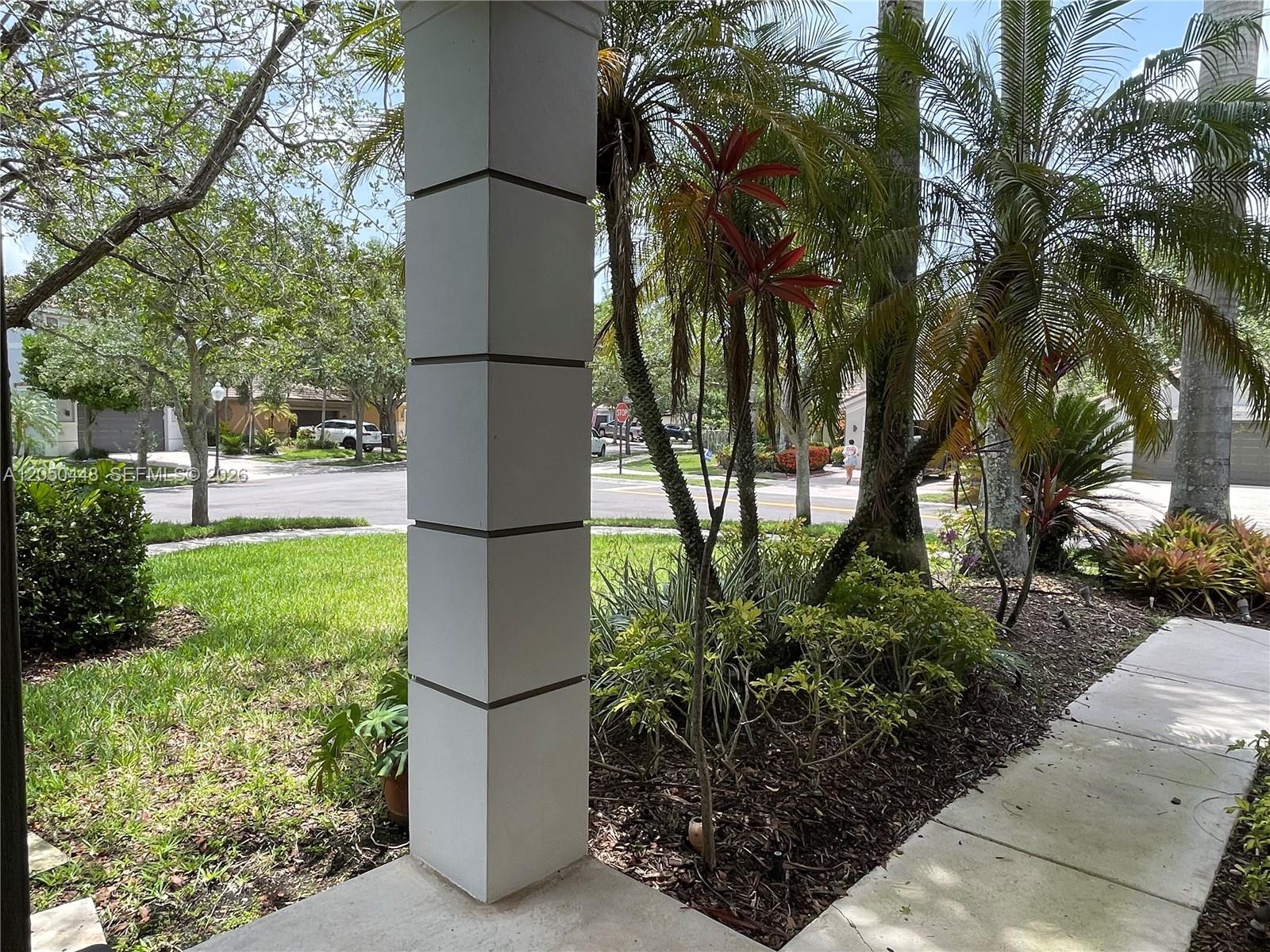 485 Silver Palm Way # 485, Weston FL 33327 photo 2