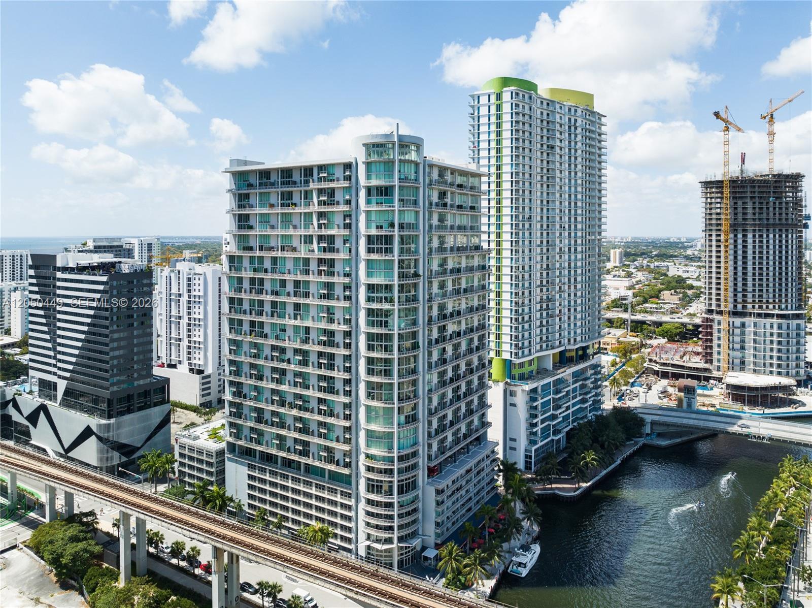 690 SW 1st Ct # 1706, Miami FL 33130 photo 2
