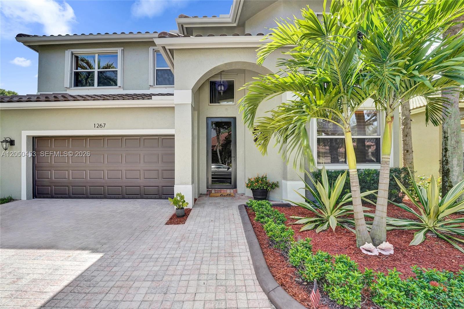 1267 NW 167th Ave, Pembroke Pines FL 33028 photo 2