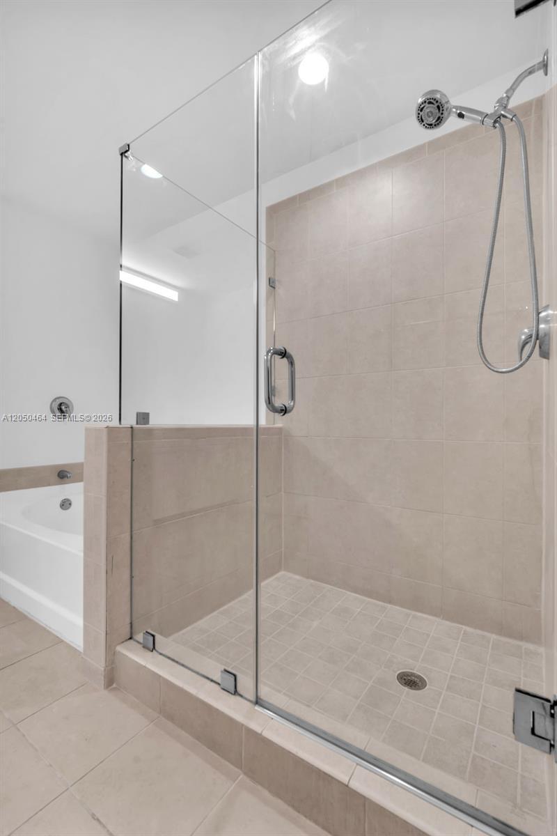 3340 NE 190th St # 1206, Aventura FL 33180 photo 5