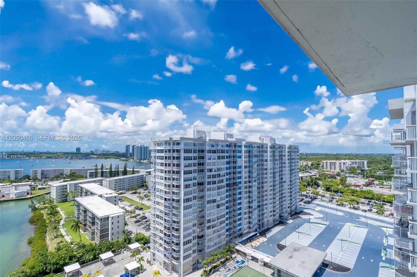 18081 Biscayne Blvd # 1903, Aventura FL 33160 photo 5