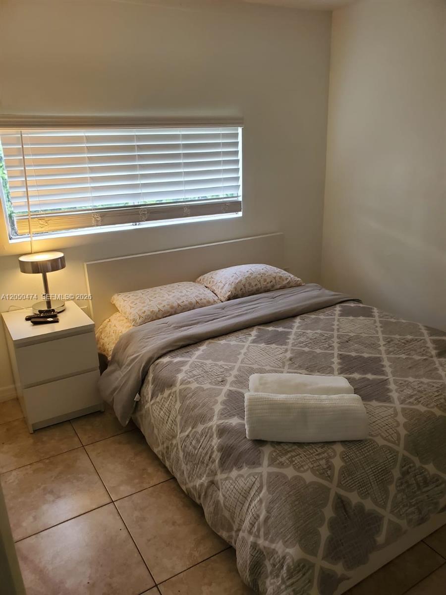 13101 SW 14 St # 1, Miami FL 33184 photo 5