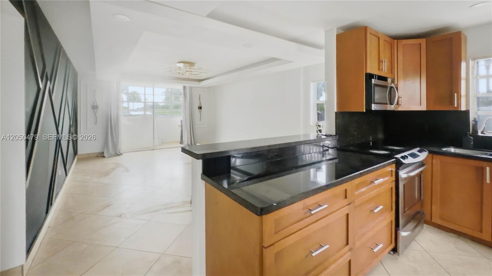 16450 Miami Dr # 103, North Miami Beach FL 33162 photo 2