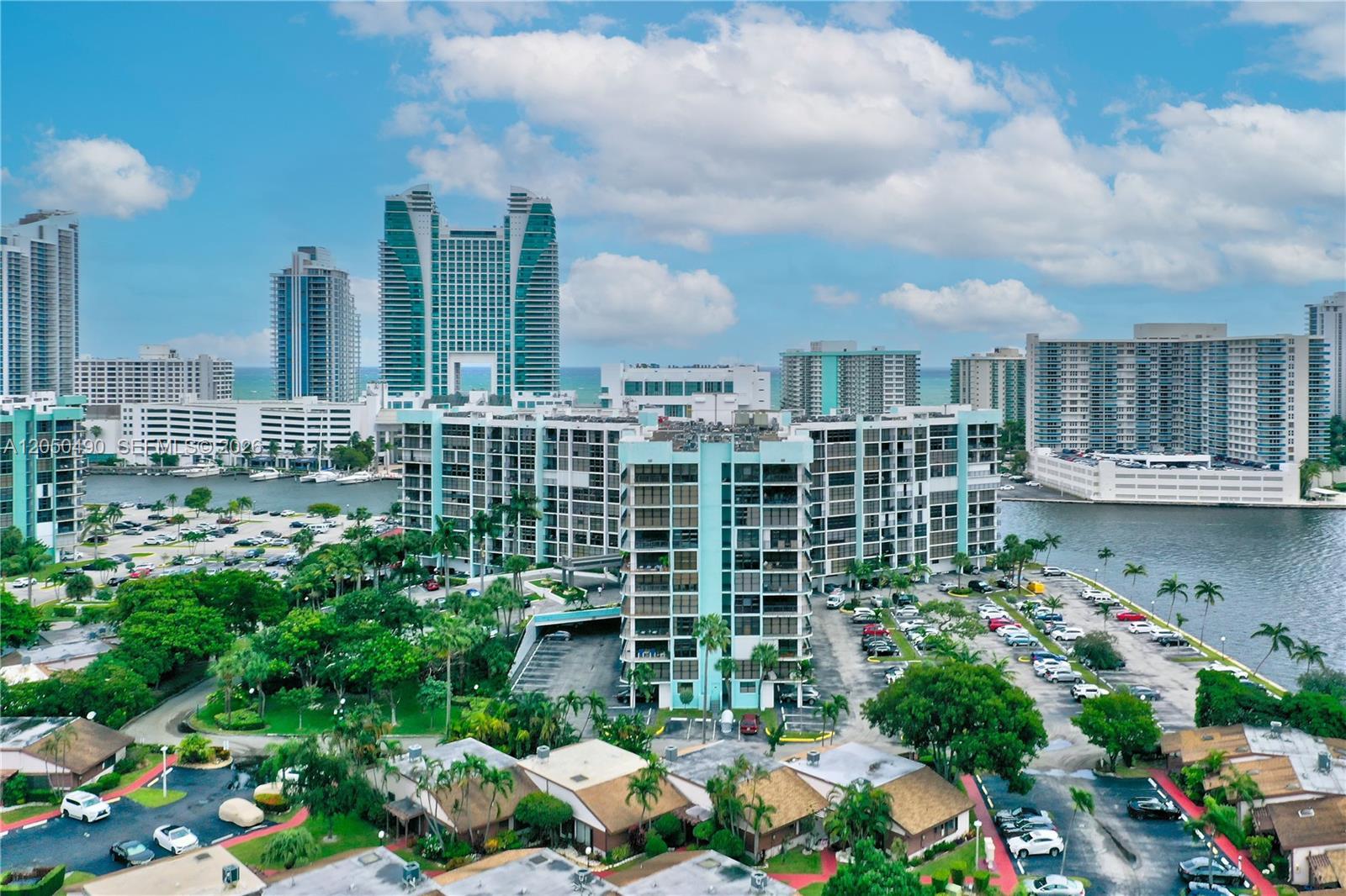200 E Leslie Dr # 722, Hallandale Beach FL 33009 photo 5