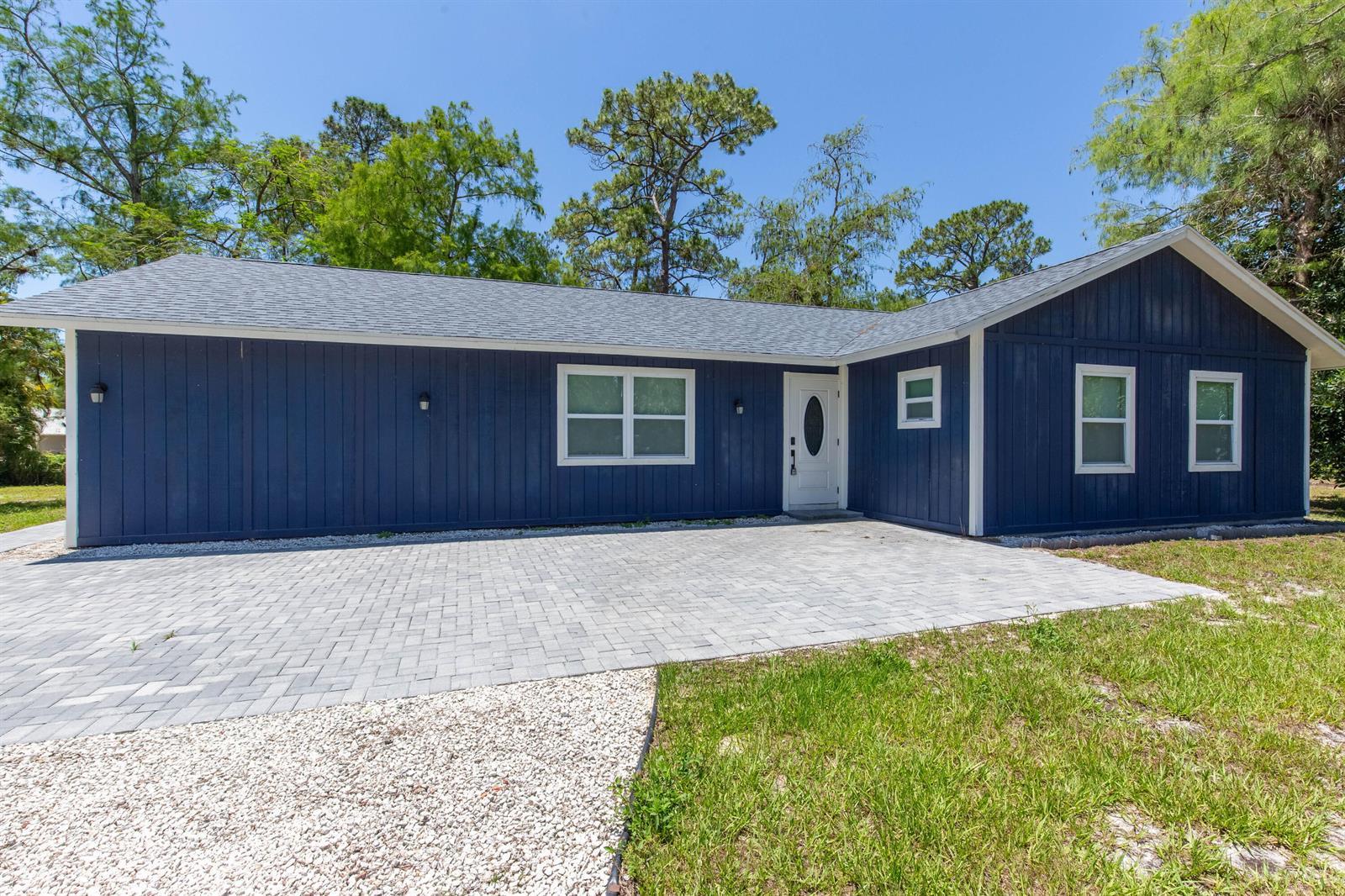16932 W Aintree Drive W, FL 33470