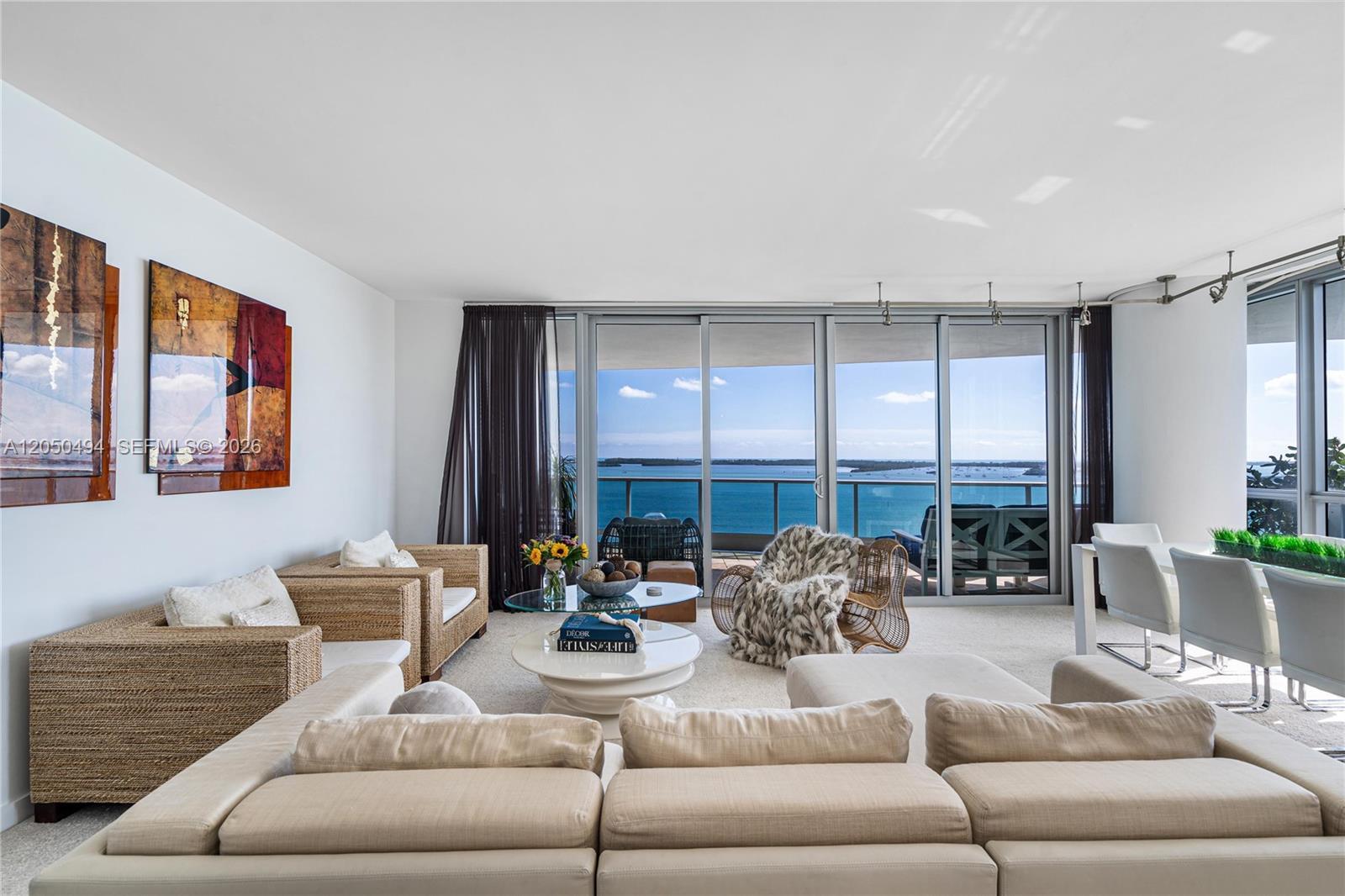 1331 Brickell Bay Dr # 1611, Miami FL 33131 photo 2