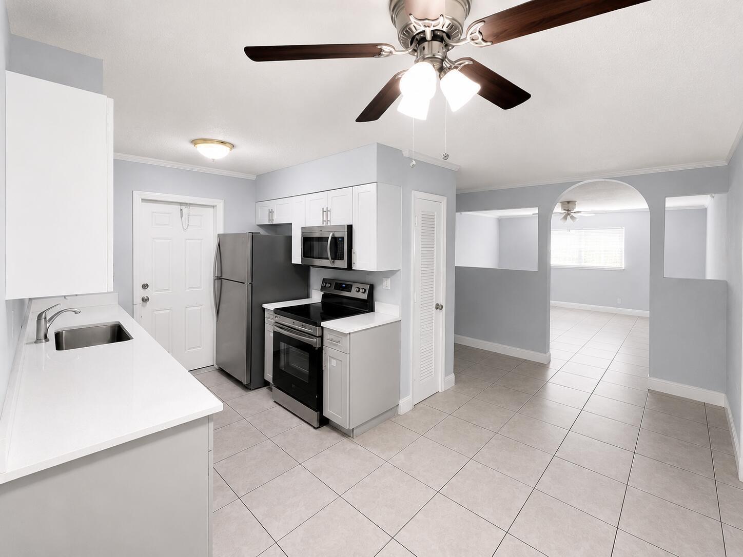 1001 SW 74th Avenue # 101a, North Lauderdale FL 33068 photo 5