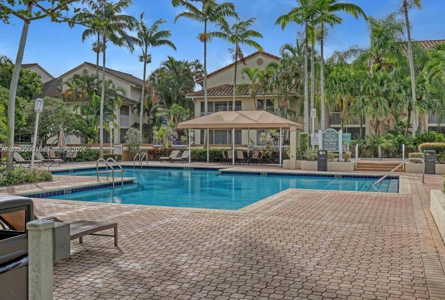 14208 Glenmoor Dr # 14208, West Palm Beach FL 33409 photo 2