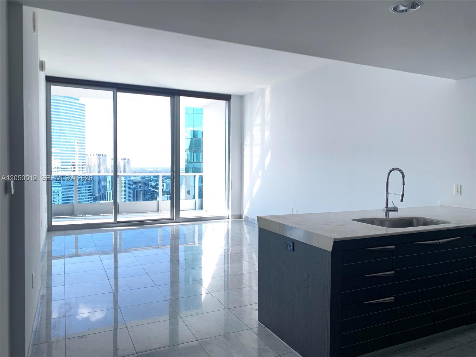 200 Biscayne Boulevard Way # 4412, Miami FL 33131 photo 3