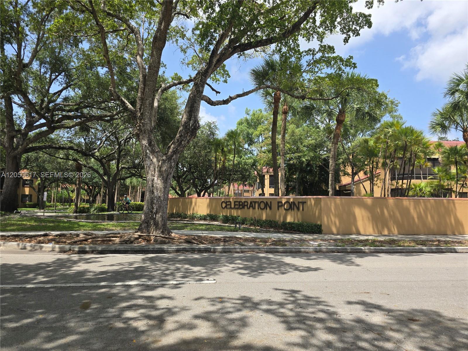 15545 N Miami Lakeway N # 211, Miami Lakes FL 33014