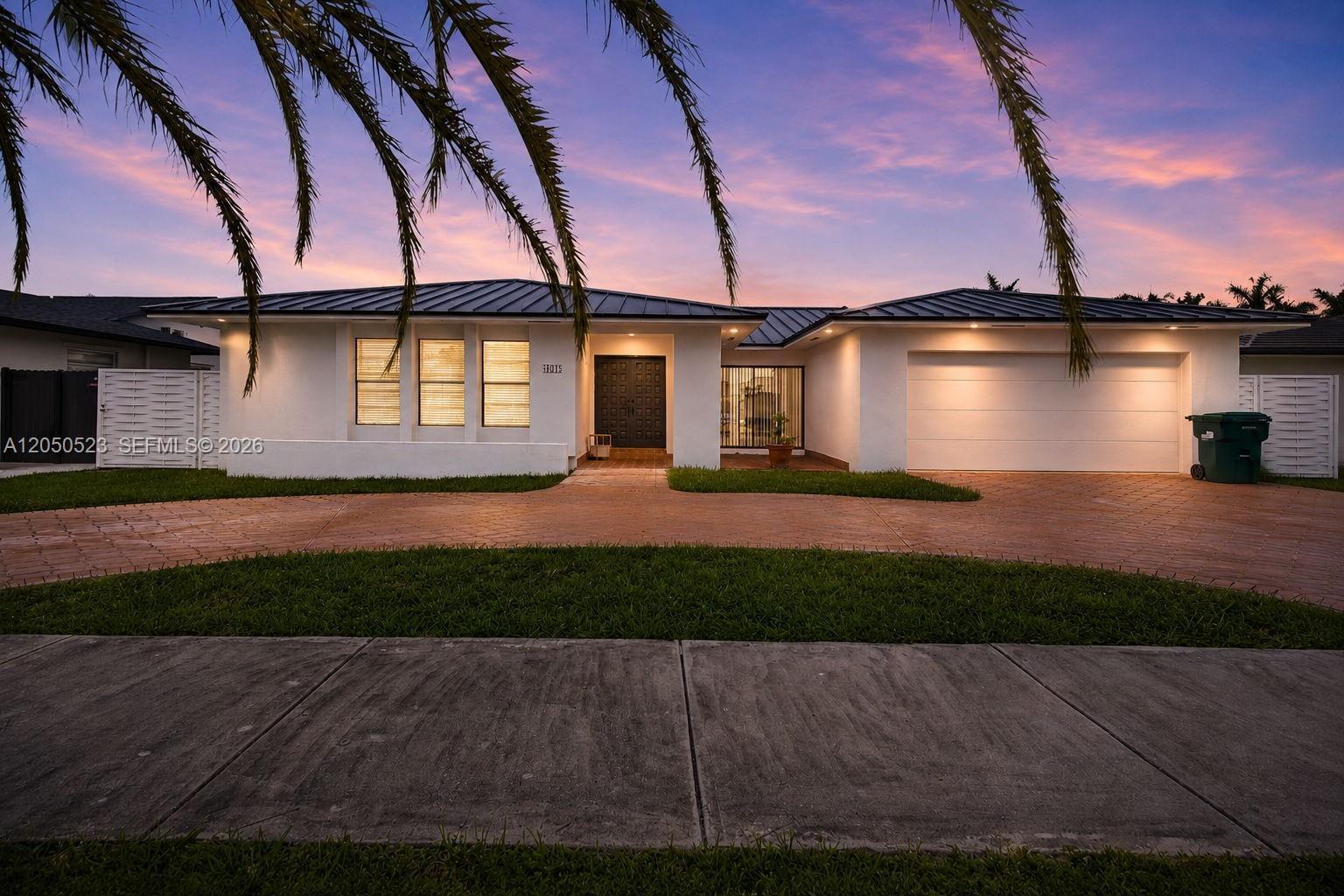 1911 SW 126th Ct, Miami FL 33175 photo 3