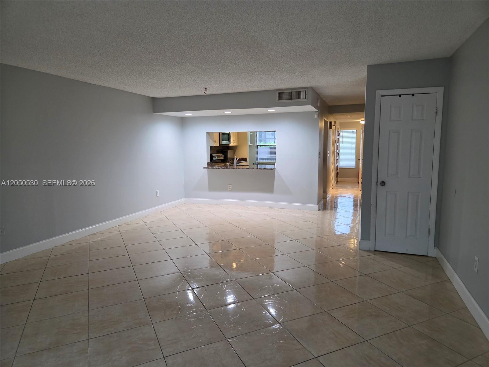 10028 NW 41st St # 4, Doral FL 33178 photo 2