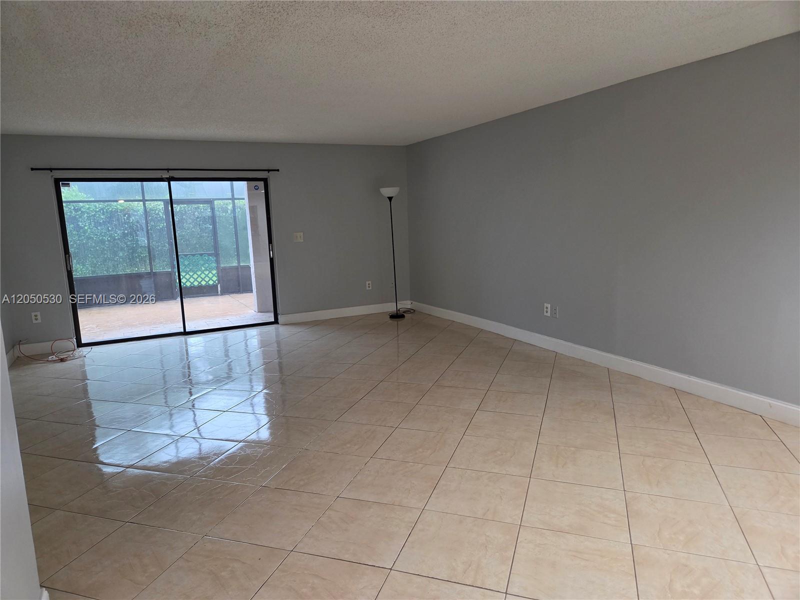 10028 NW 41st St # 4, Doral FL 33178