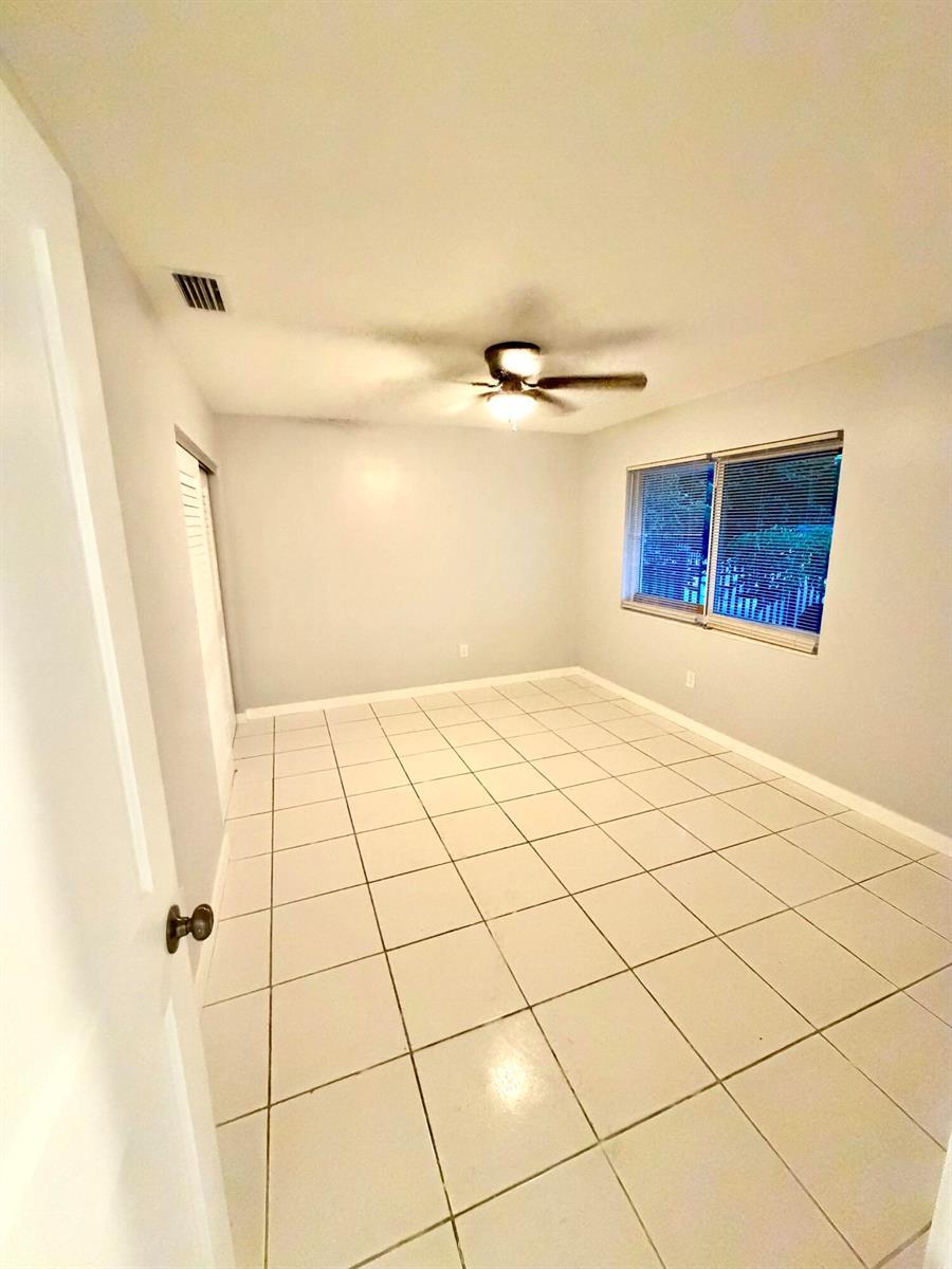 2941 NW 195th Street, Miami Gardens FL 33056 photo 5