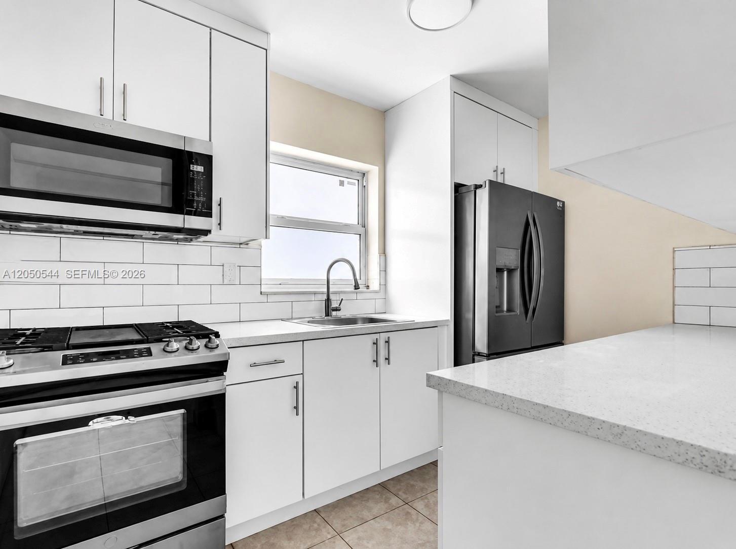 1245 W 24th St # 219, Hialeah FL 33010 photo 2