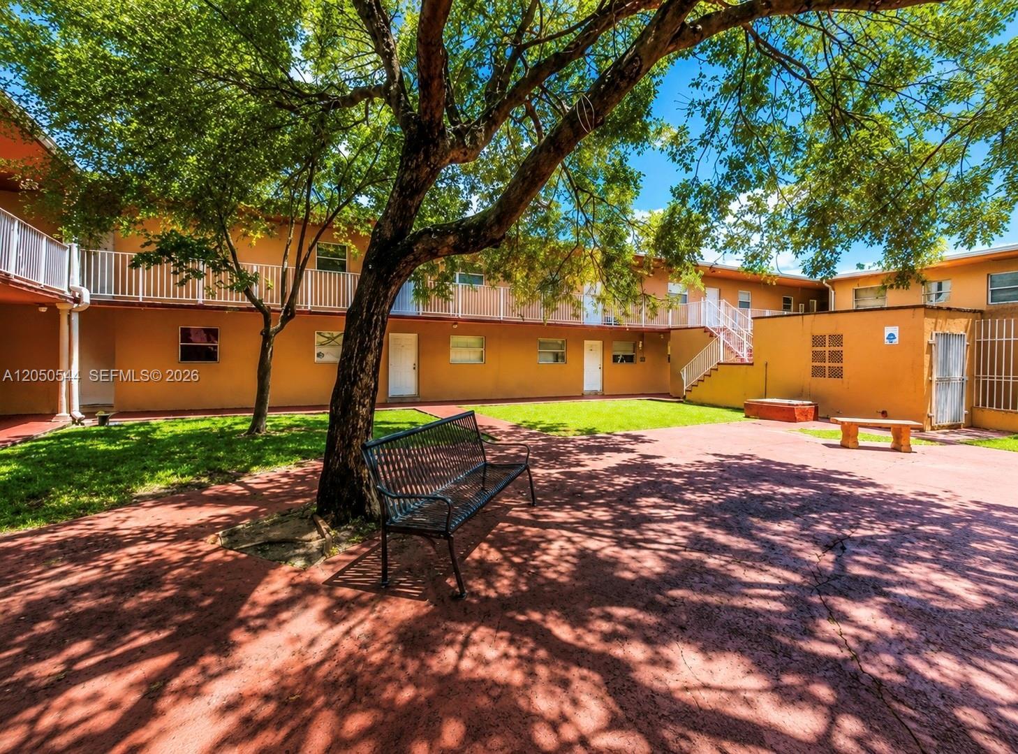 1245 W 24th St # 219, Hialeah FL 33010