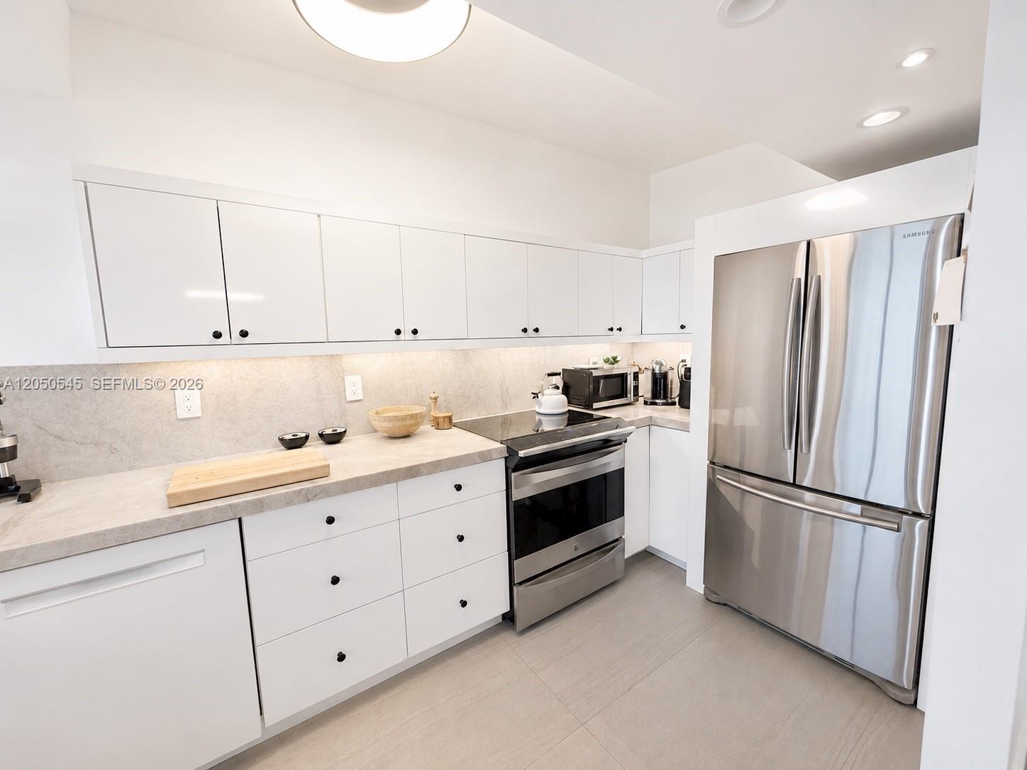 555 NE 15th St # T6, Miami FL 33132 photo 4