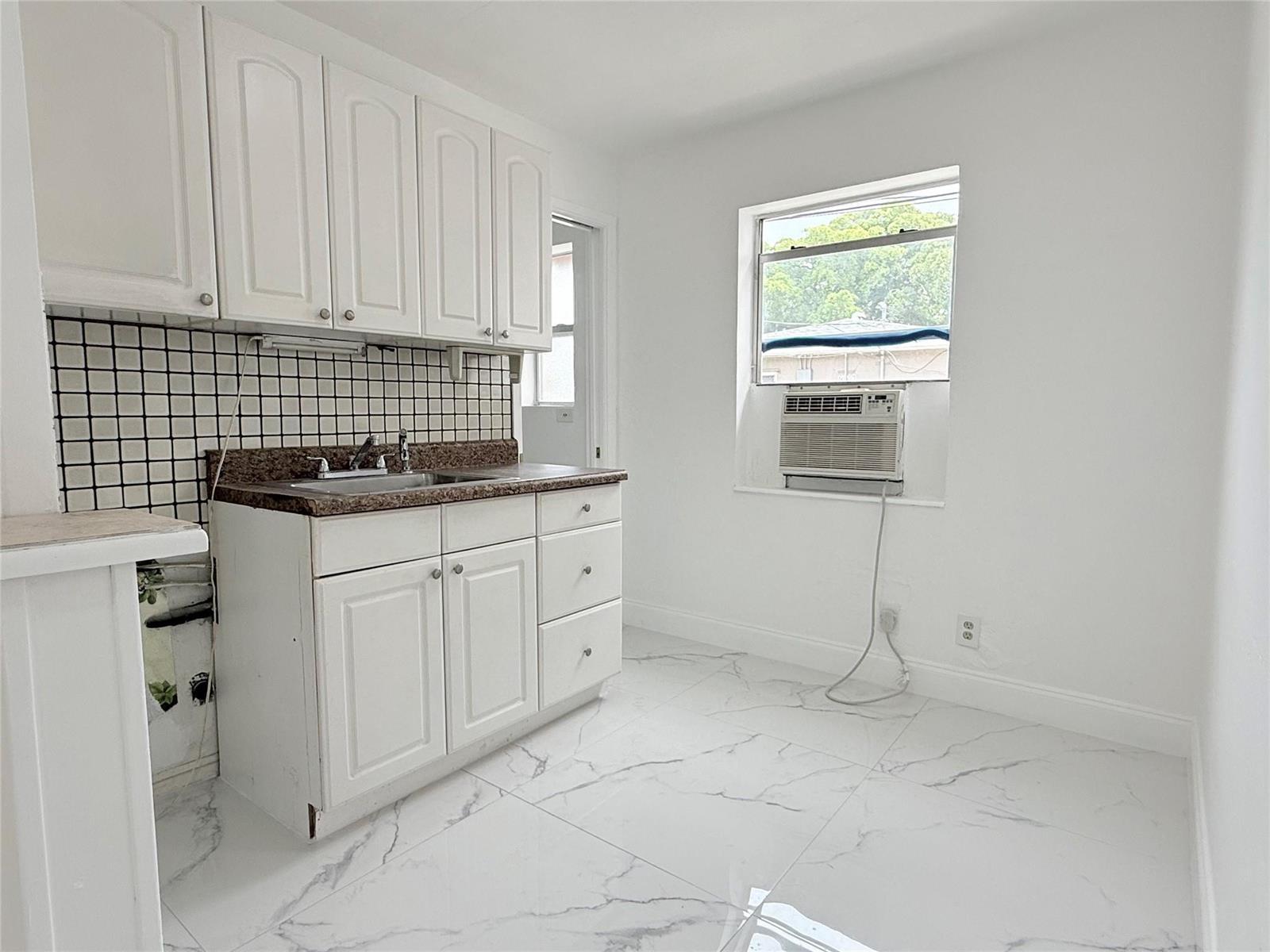 1850 Rodman Street, Hollywood FL 33020 photo 4