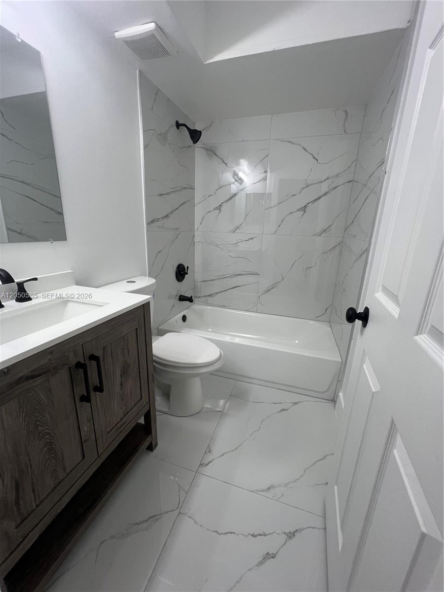 590 NW 65th St # 3, Miami FL 33150 photo 2