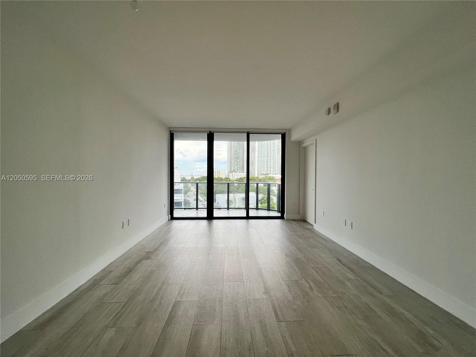 121 NE 34th St # L505, Miami FL 33137 photo 5