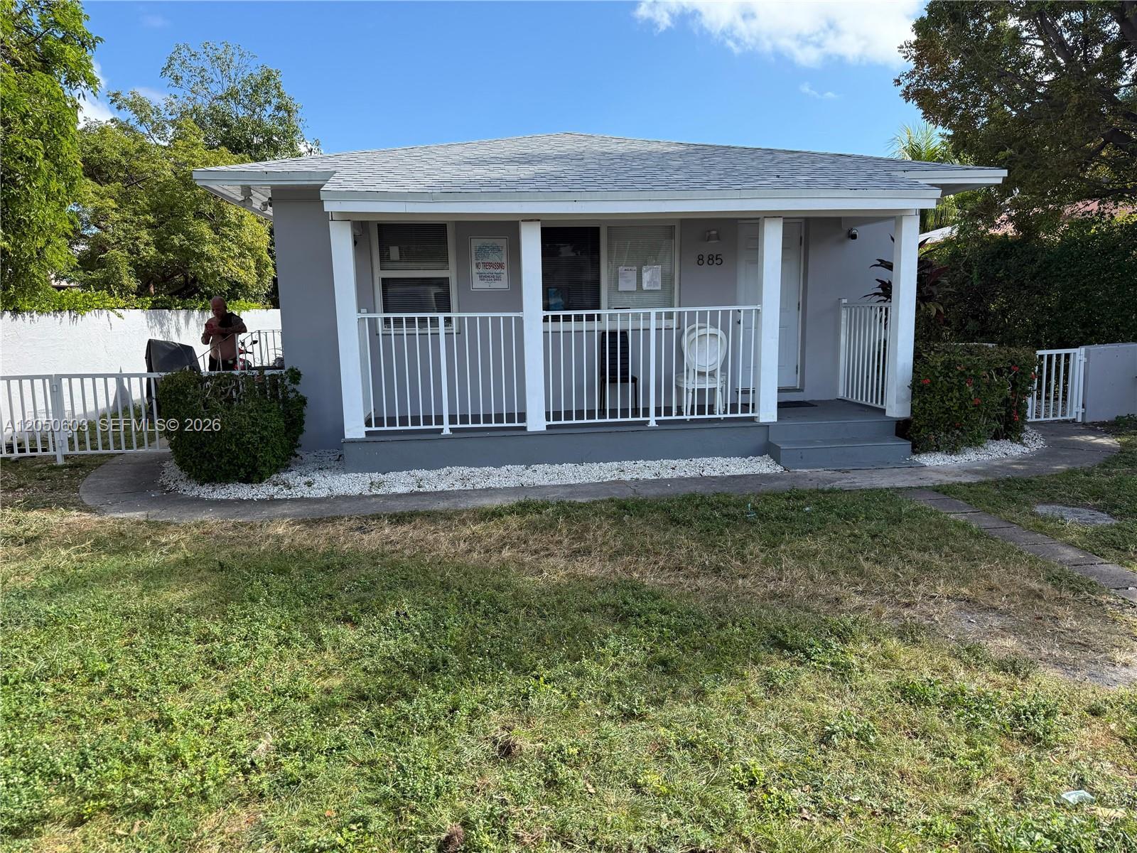 885 SW 29th Ave # 3, Miami FL 33135