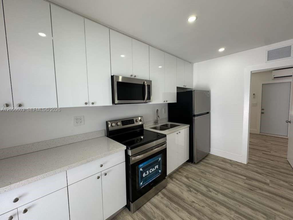 885 SW 29th Ave # 3, Miami FL 33135 photo 5