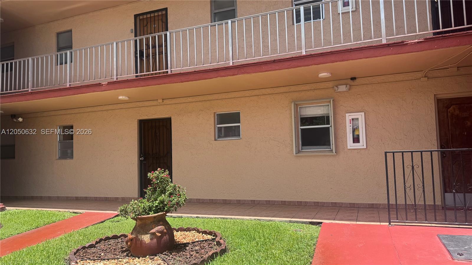 6090 W Flagler St # 107, Miami FL 33144 photo 4