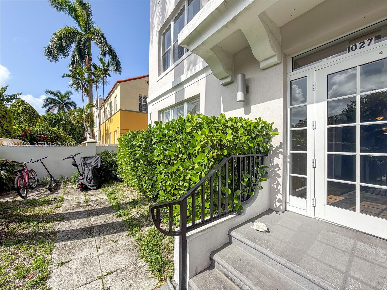 1027 Pennsylvania Ave # 303, Miami Beach FL 33139 photo 3