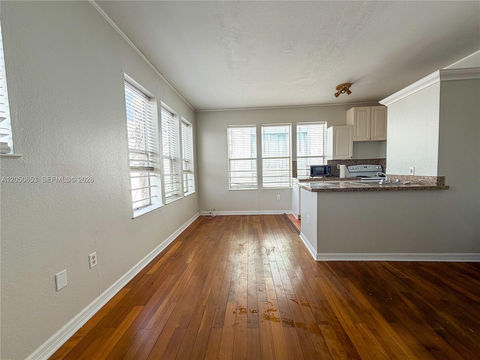 1027 Pennsylvania Ave # 303, Miami Beach FL 33139 photo 5