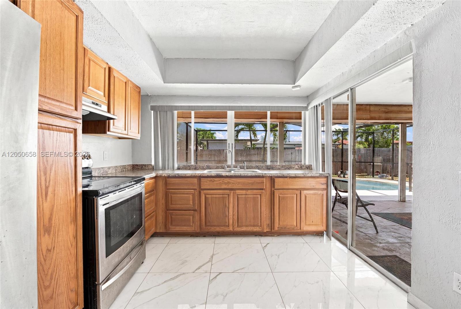 7905 Biltmore Blvd, Miramar FL 33023 photo 5
