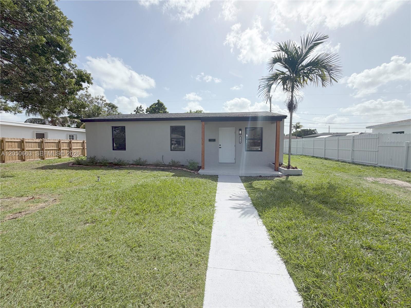 14740 Polk St, Miami FL 33176 photo 2