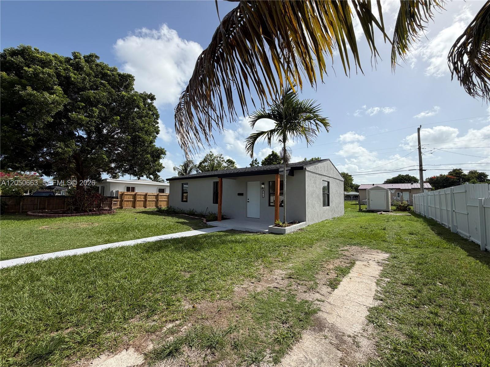 14740 Polk St, Miami FL 33176 photo 3