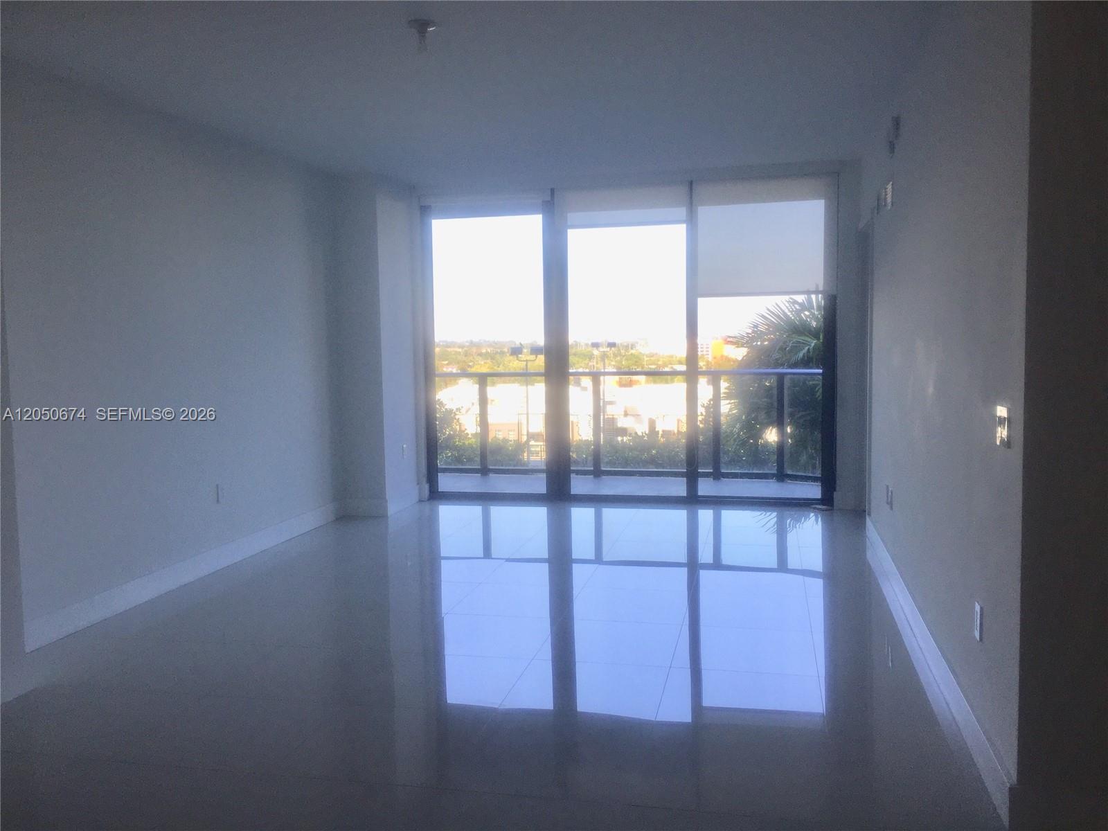 121 NE 34th St # 912, Miami FL 33137 photo 2