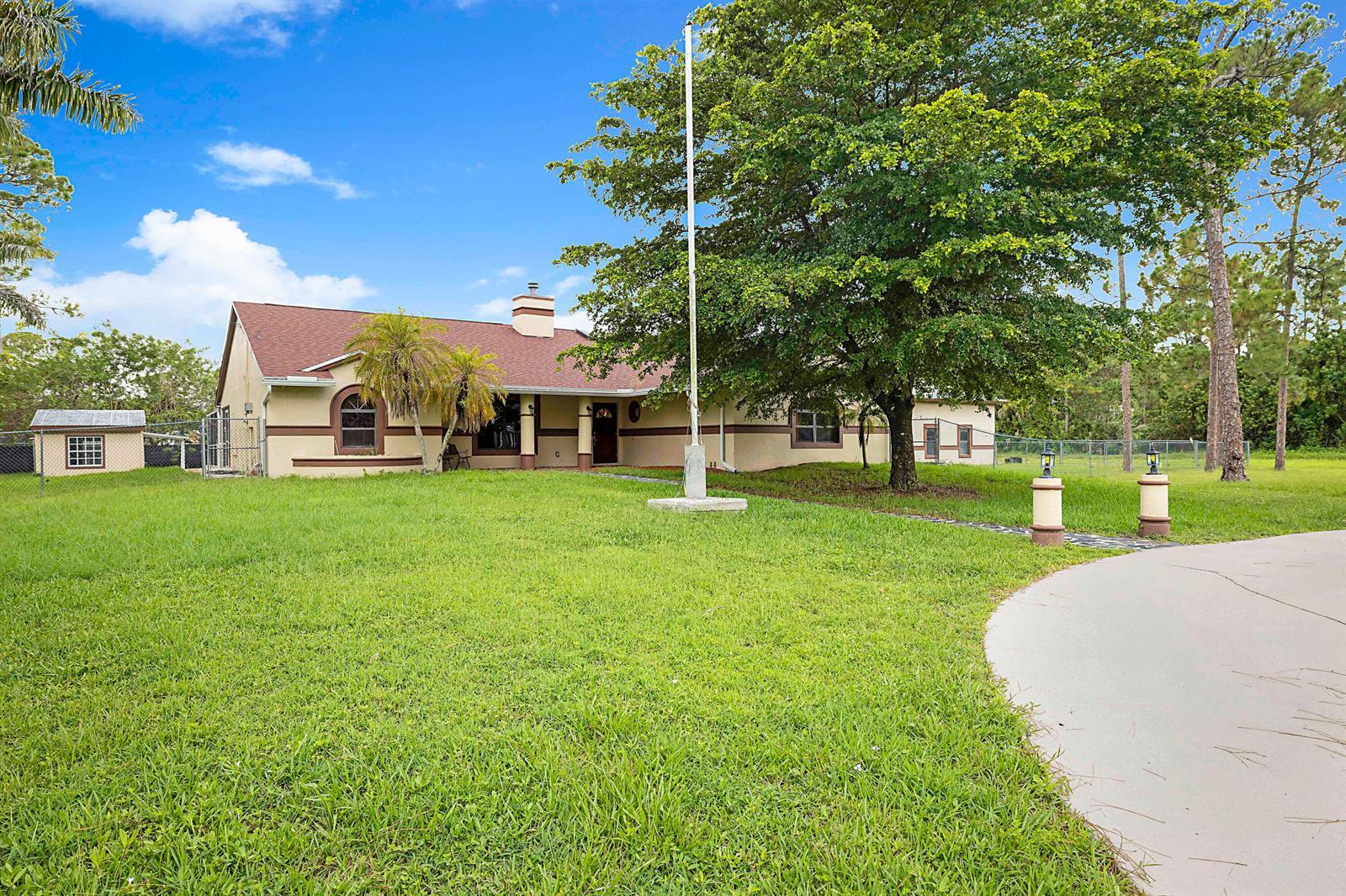 17298 66th Court N, FL 33470 photo 2