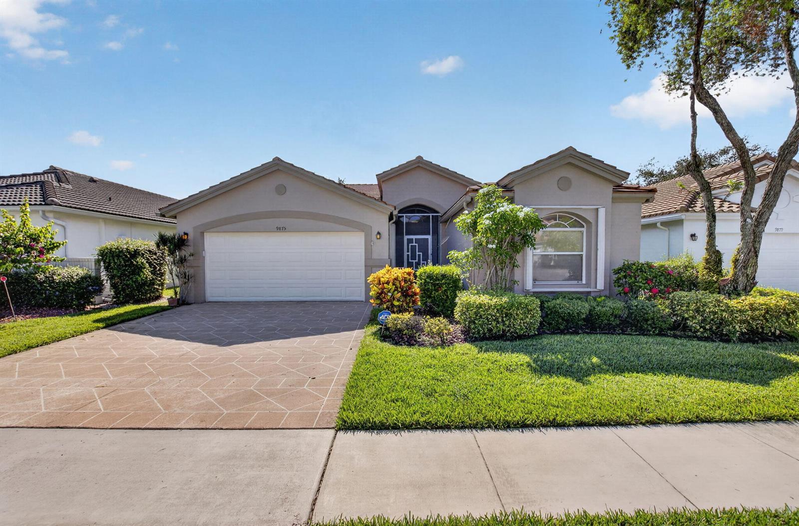 9875 Harbour Lake Circle, Boynton Beach FL 33437