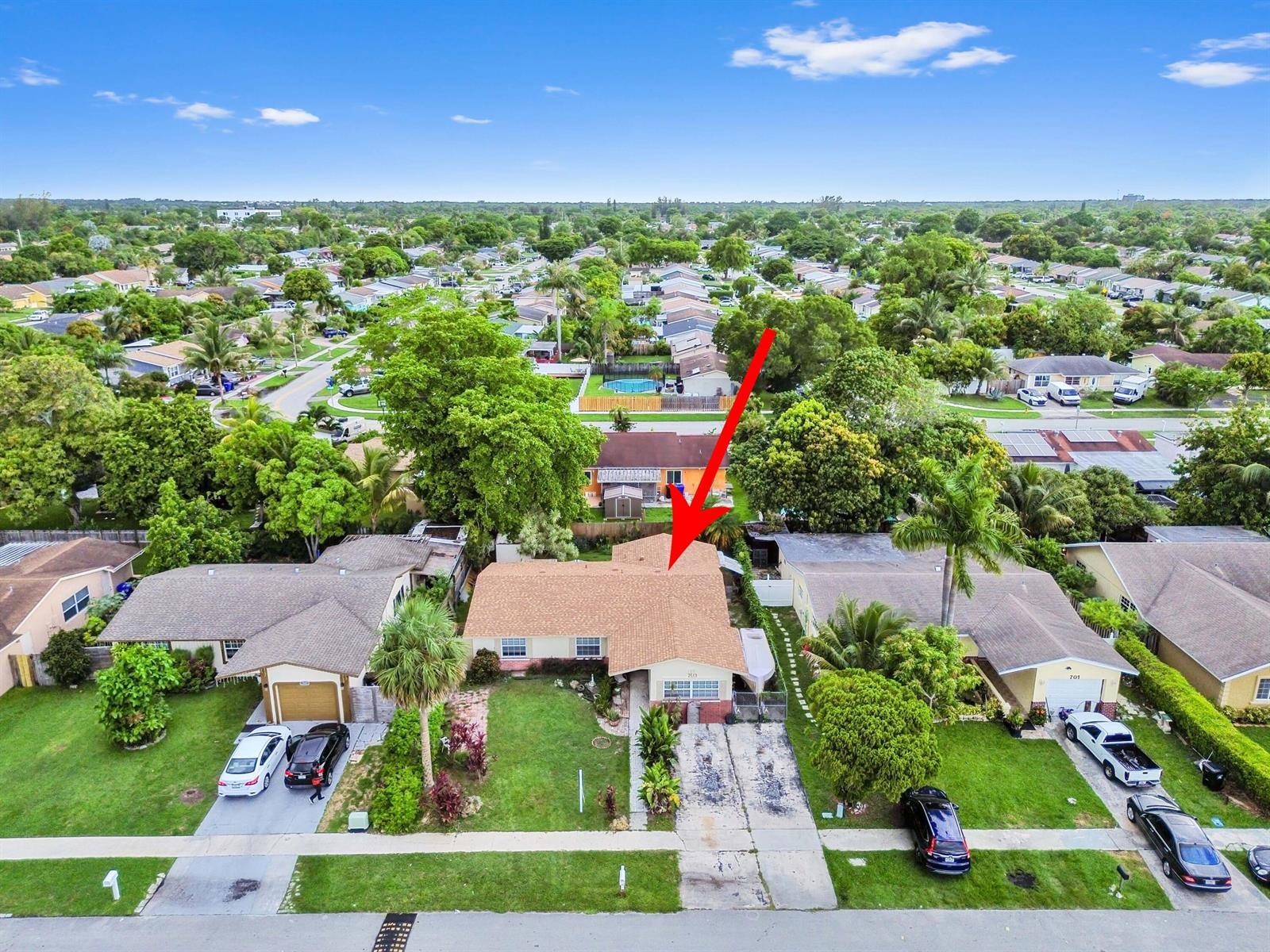703 SW 76th Avenue, North Lauderdale FL 33068 photo 2