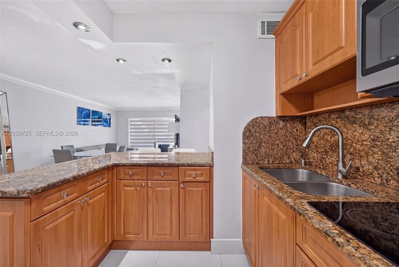 6195 W 18th Ave # G212, Hialeah FL 33012 photo 5