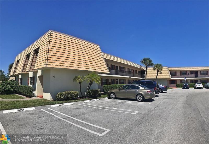 4141 Oak Terrace Drive # 4141, FL 33463