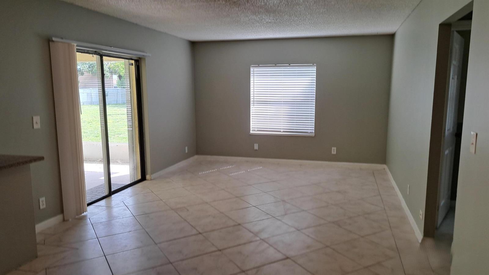 5934 Deerfield Place, Lake Worth FL 33463 photo 5