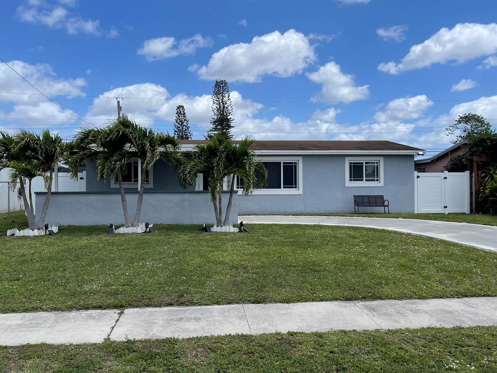 7661 Farragut Street, Hollywood FL 33024 photo 3
