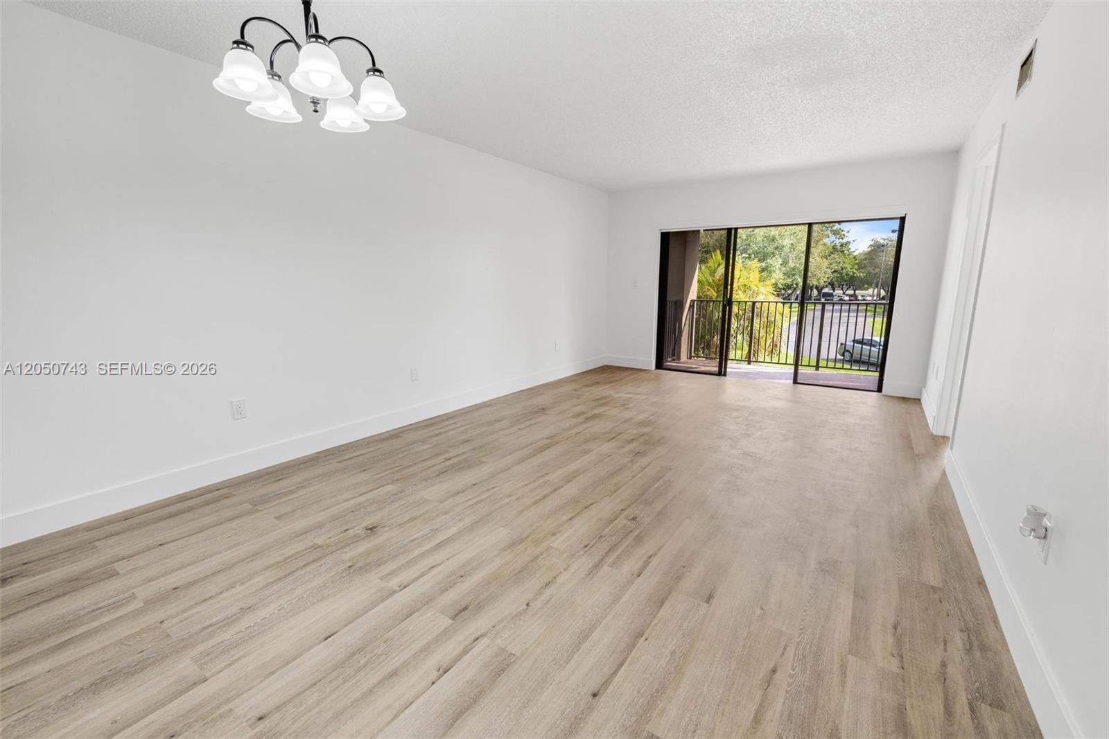 210 W Park Dr # 2, Miami FL 33172 photo 5