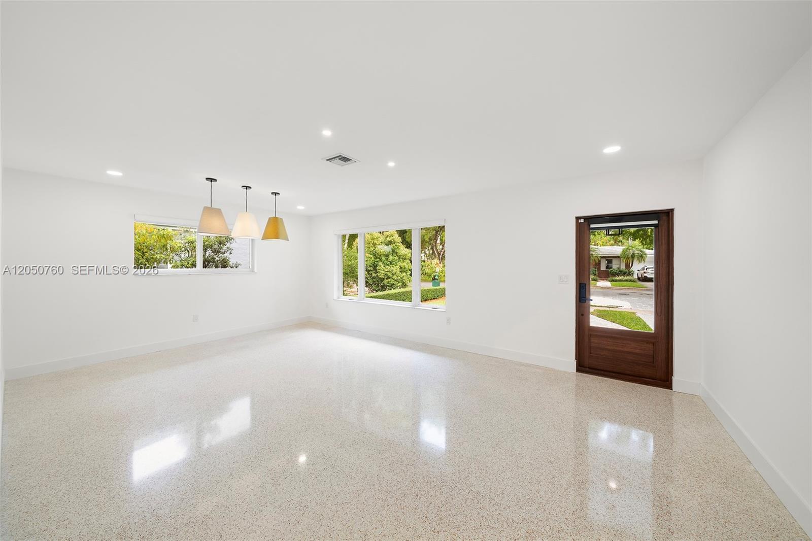 415 Navarre Ave, Coral Gables FL 33134 photo 4