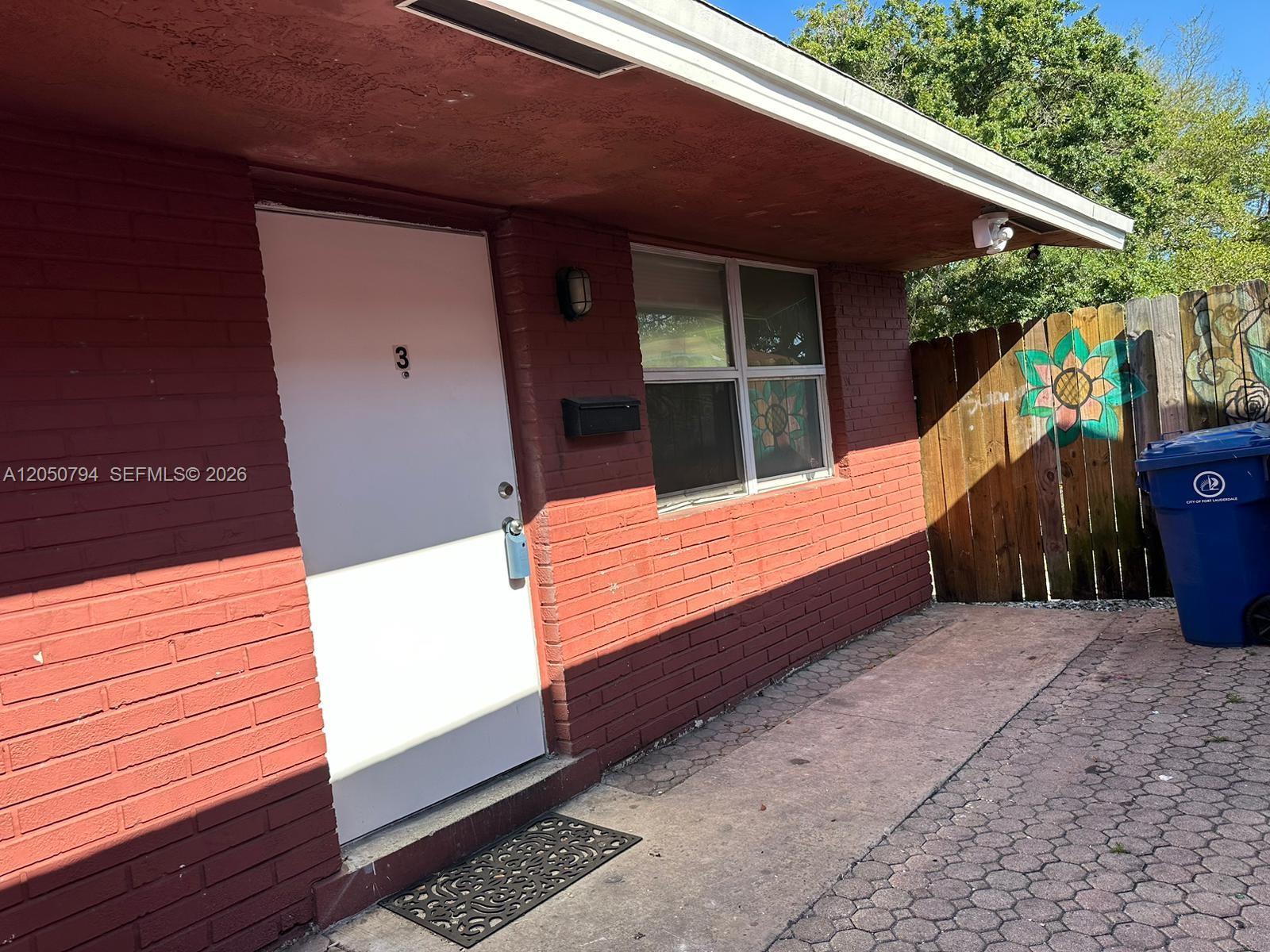 623 NW 9th Ave # 3, Fort Lauderdale FL 33311 photo 4