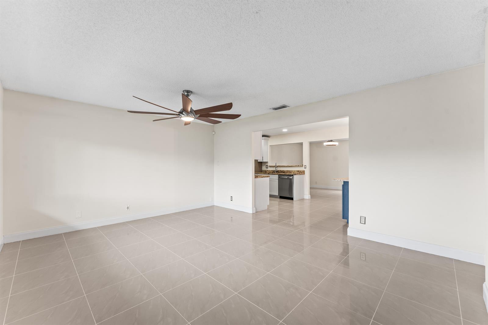 18443 Ruffian Way, Boca Raton FL 33496 photo 5