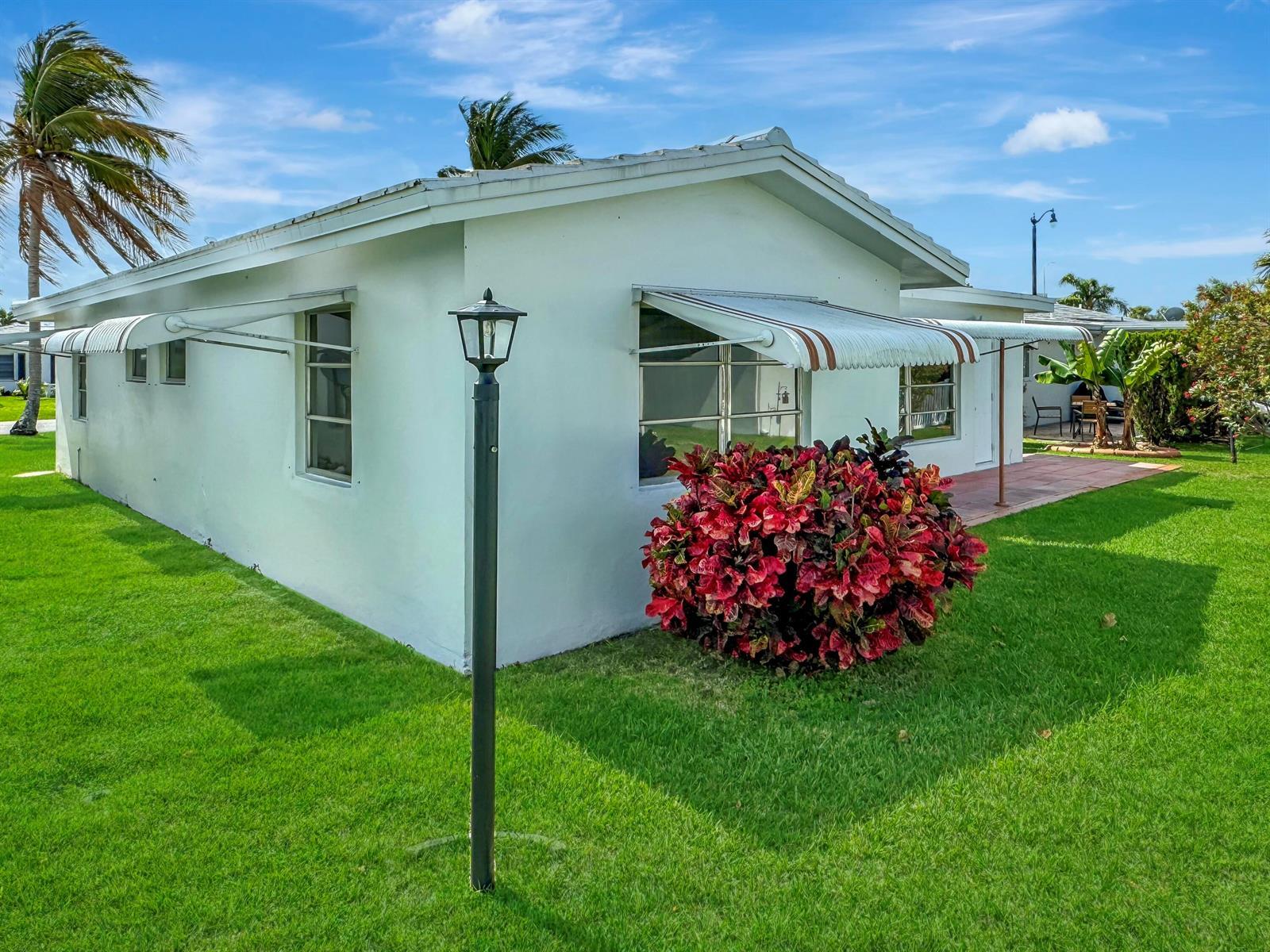 121 NW 31st Court, Pompano Beach FL 33064 photo 3
