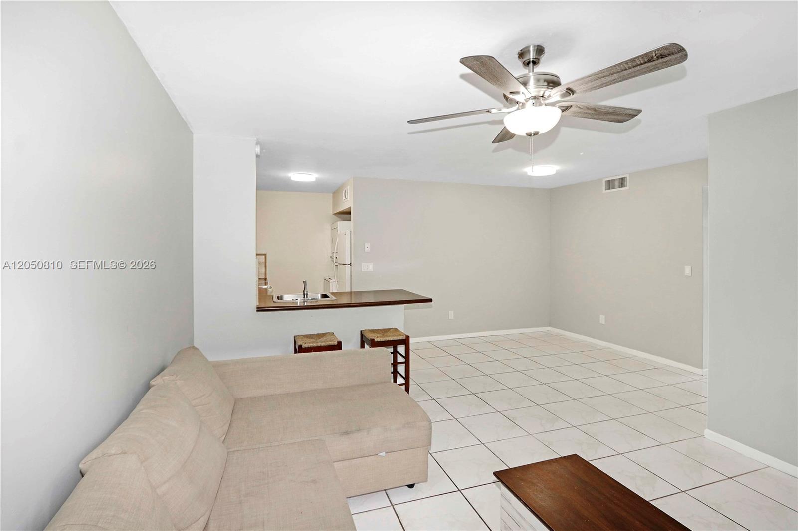 2530 W 67th Pl # 29, Hialeah FL 33016 photo 4