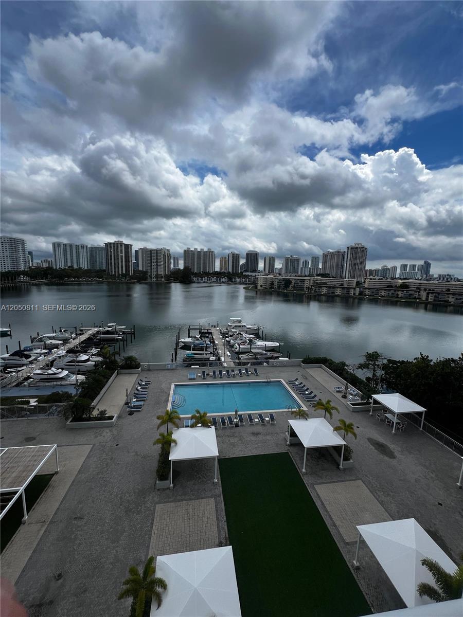Aventura, FL 33160 photo 4