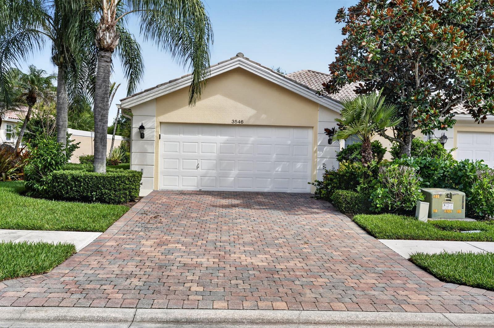 3546 SE Glacier Terrace, Hobe Sound FL 33455 photo 2