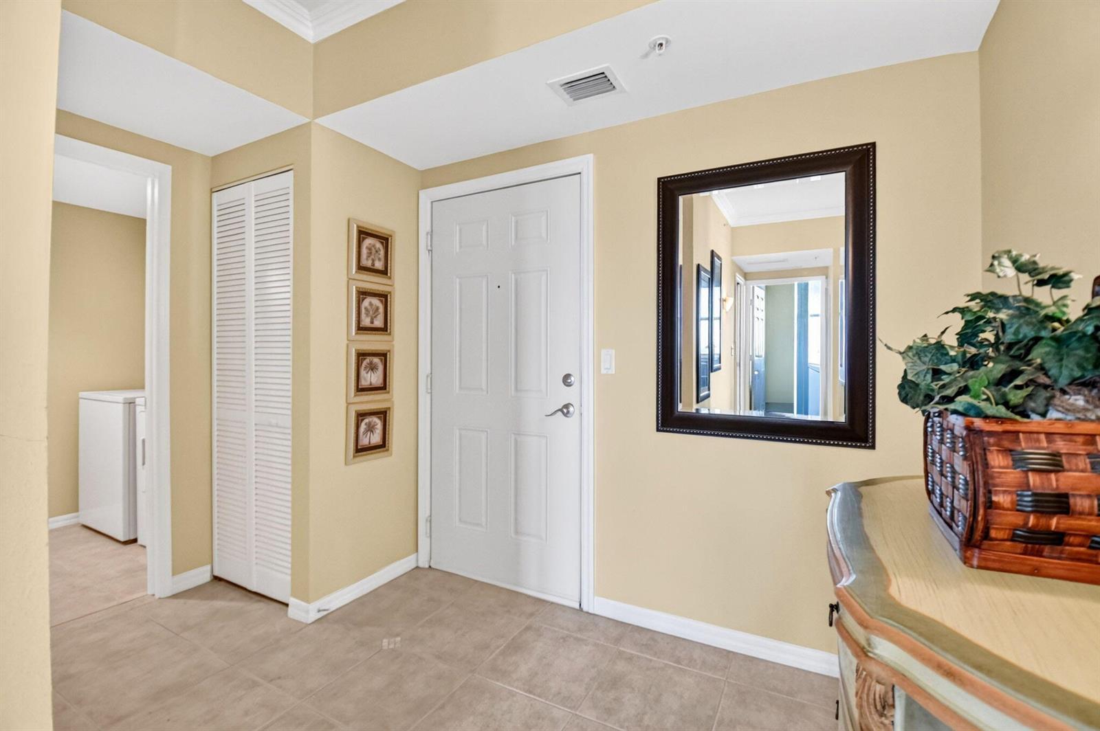 625 Casa Loma Boulevard # 1002, Boynton Beach FL 33435 photo 3