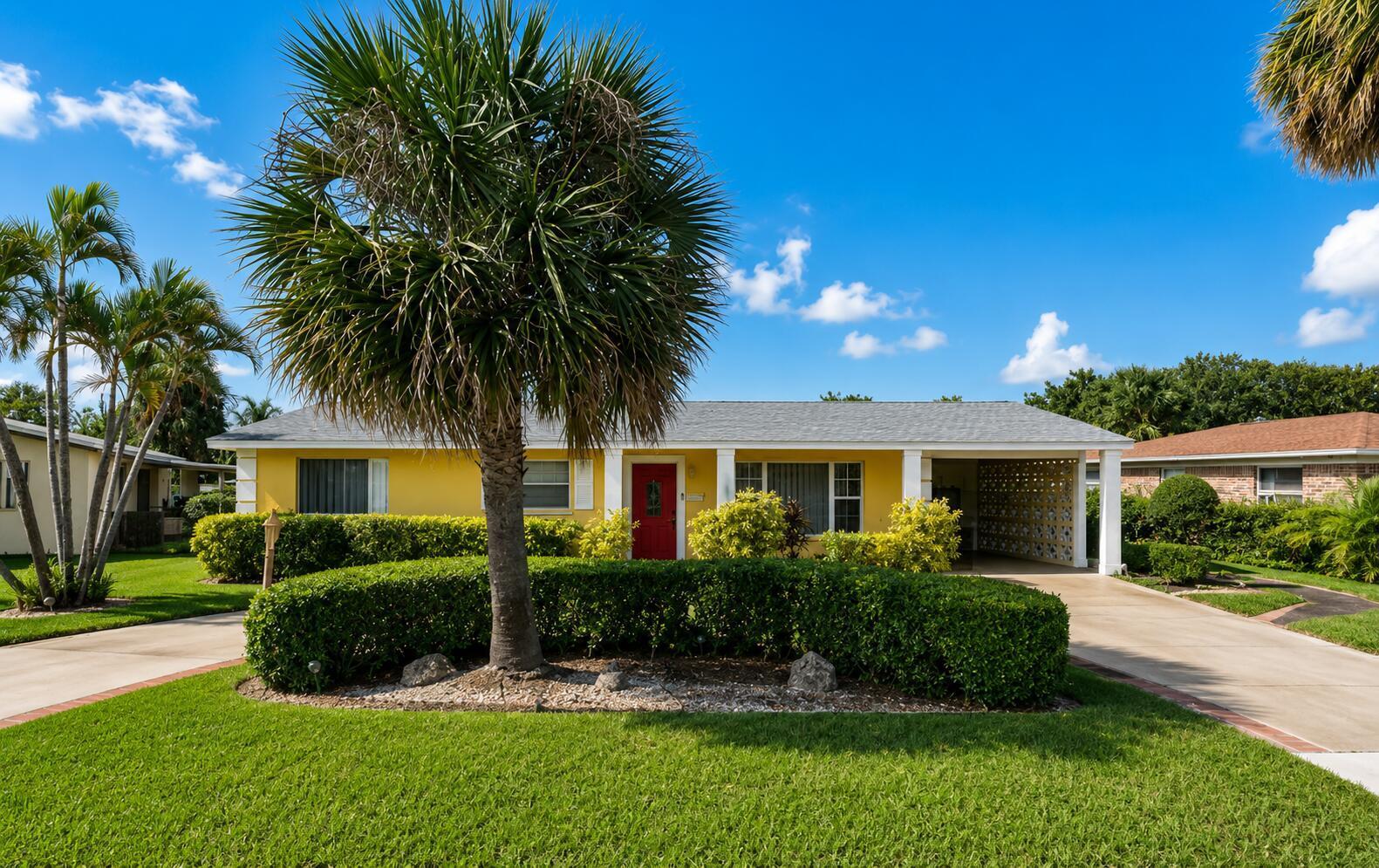 3071 Avenue H E, Riviera Beach FL 33404